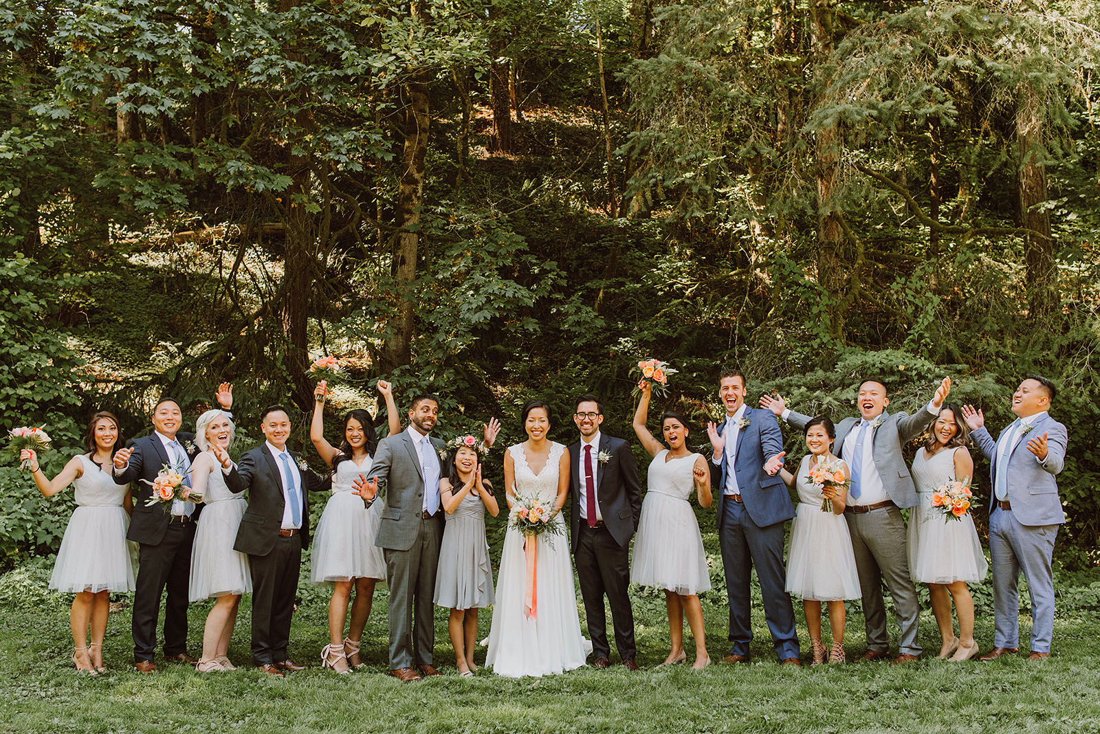 Wedding party cheering before the ceremony | Portland Castaway Wedding