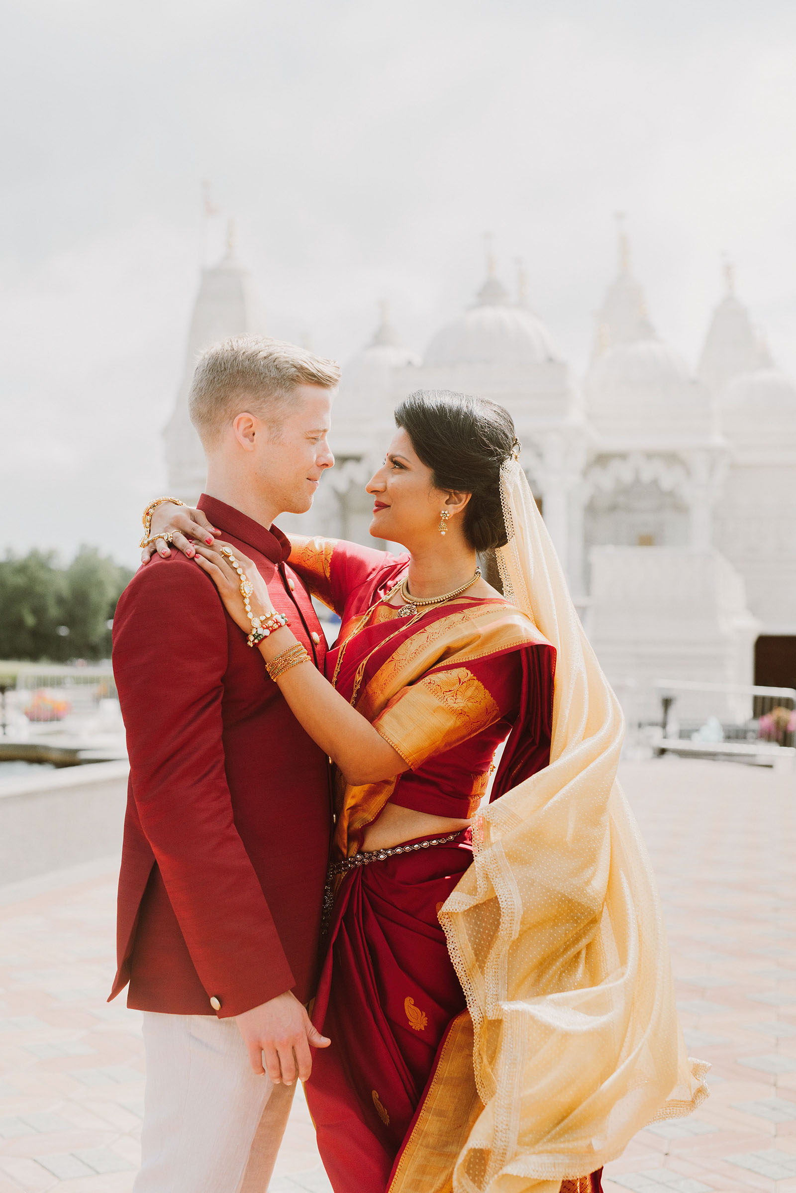 first look at a Hindu temple in Chicago - portland wedding photography